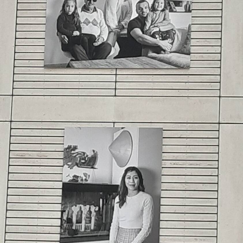 Zwei schwarz weiß Bilder mit Personen