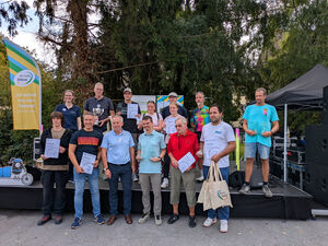 Gruppenfoto der Teilnehmer