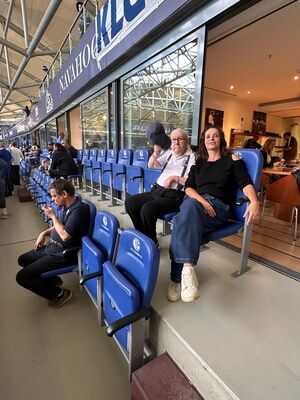 Gäste in der Loge.