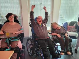 Gutes Leben in Haus 3: Eis, Musik und ganz viel Spaß